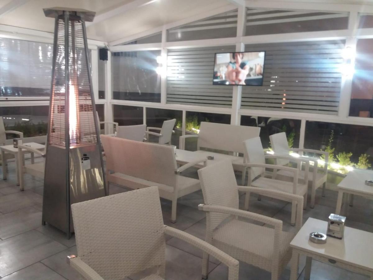 Living Bed And Breakfast Casoria Luaran gambar